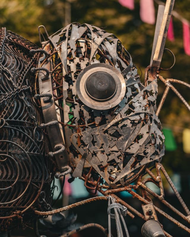 Mechanical bug