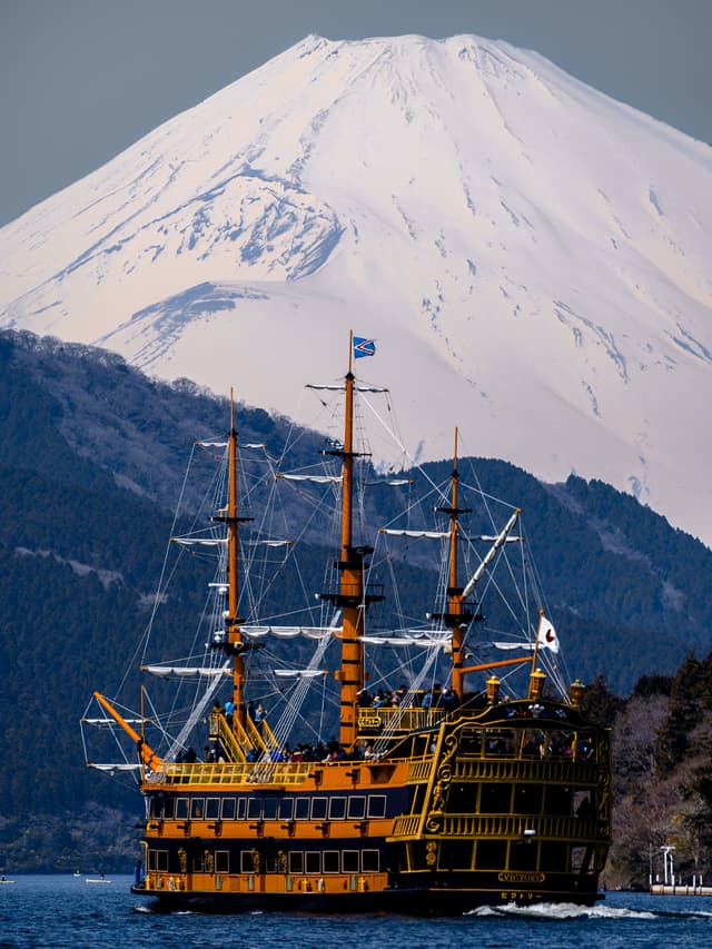 Peak Voyage