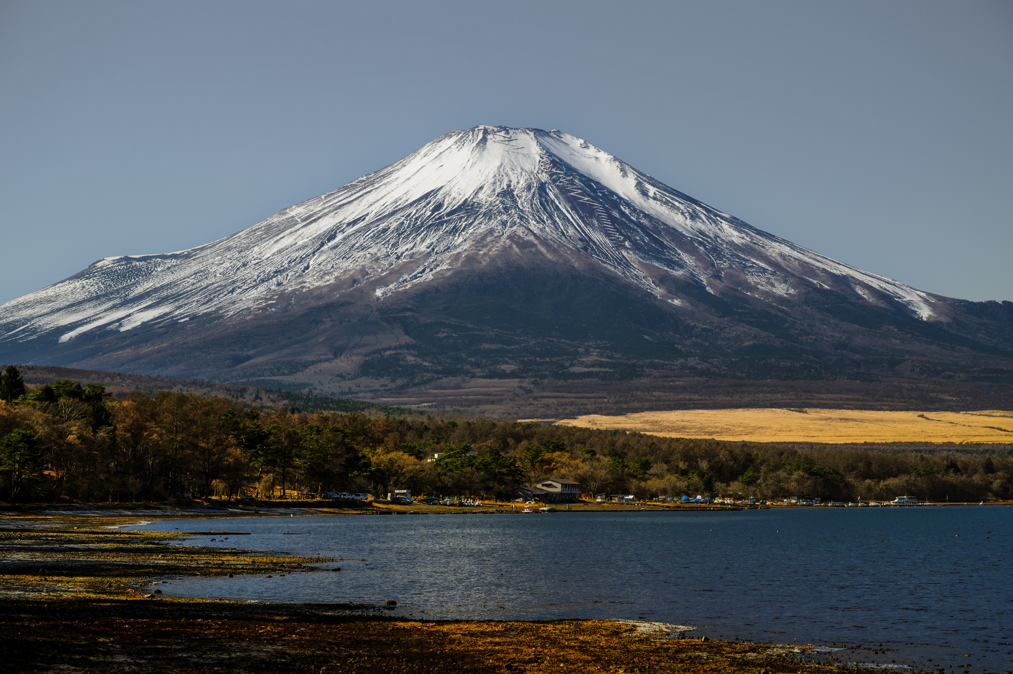 Guardian of the lakes